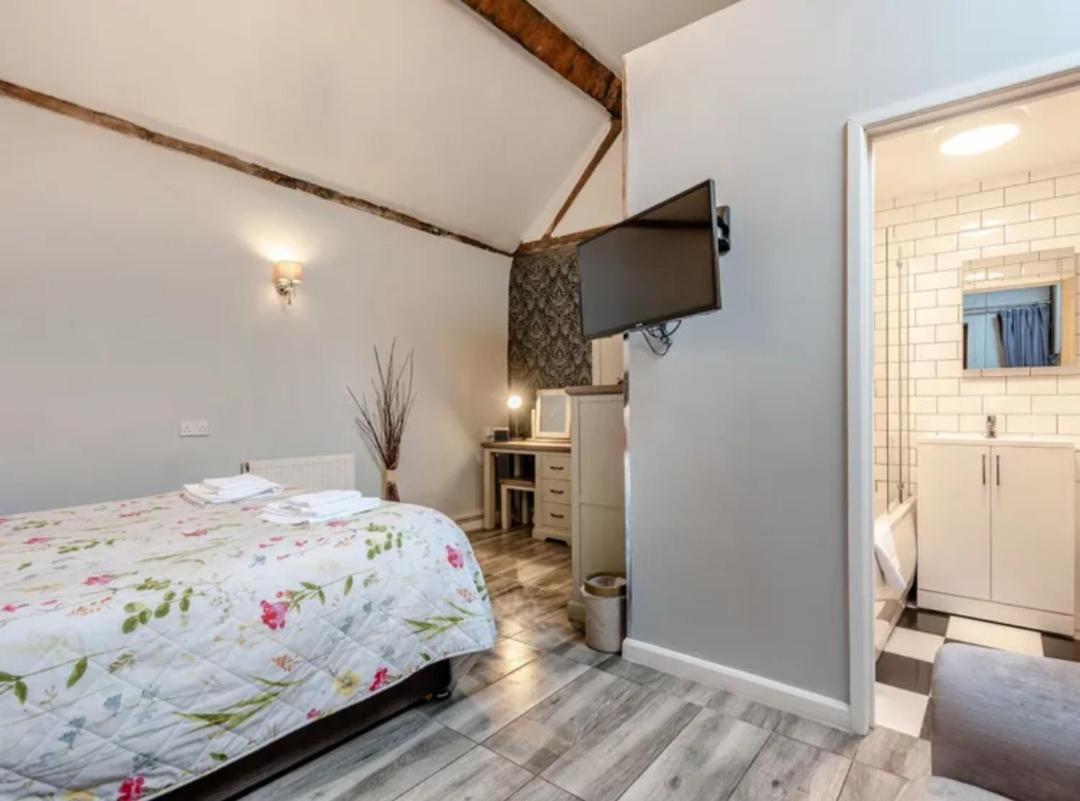 Curly Tail Accommodation Bishop's Castle Εξωτερικό φωτογραφία