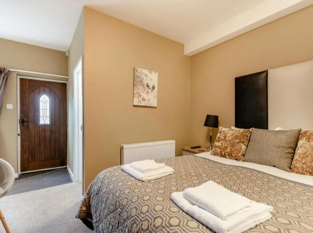 Curly Tail Accommodation Bishop's Castle Εξωτερικό φωτογραφία