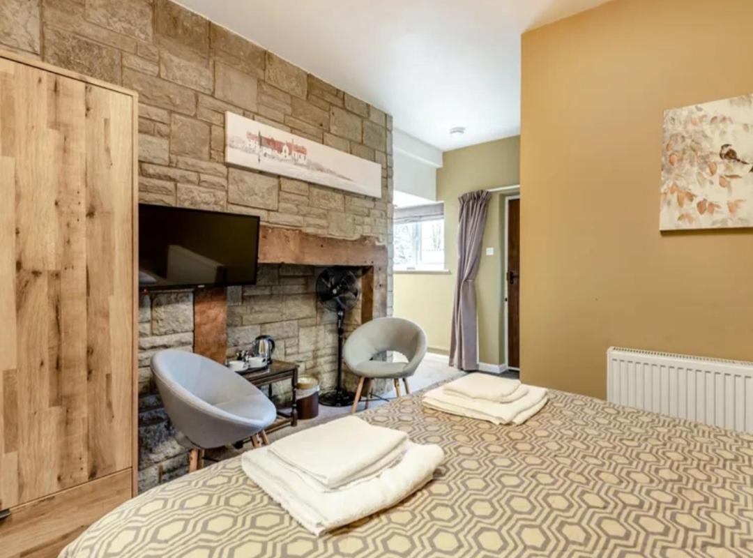 Curly Tail Accommodation Bishop's Castle Εξωτερικό φωτογραφία